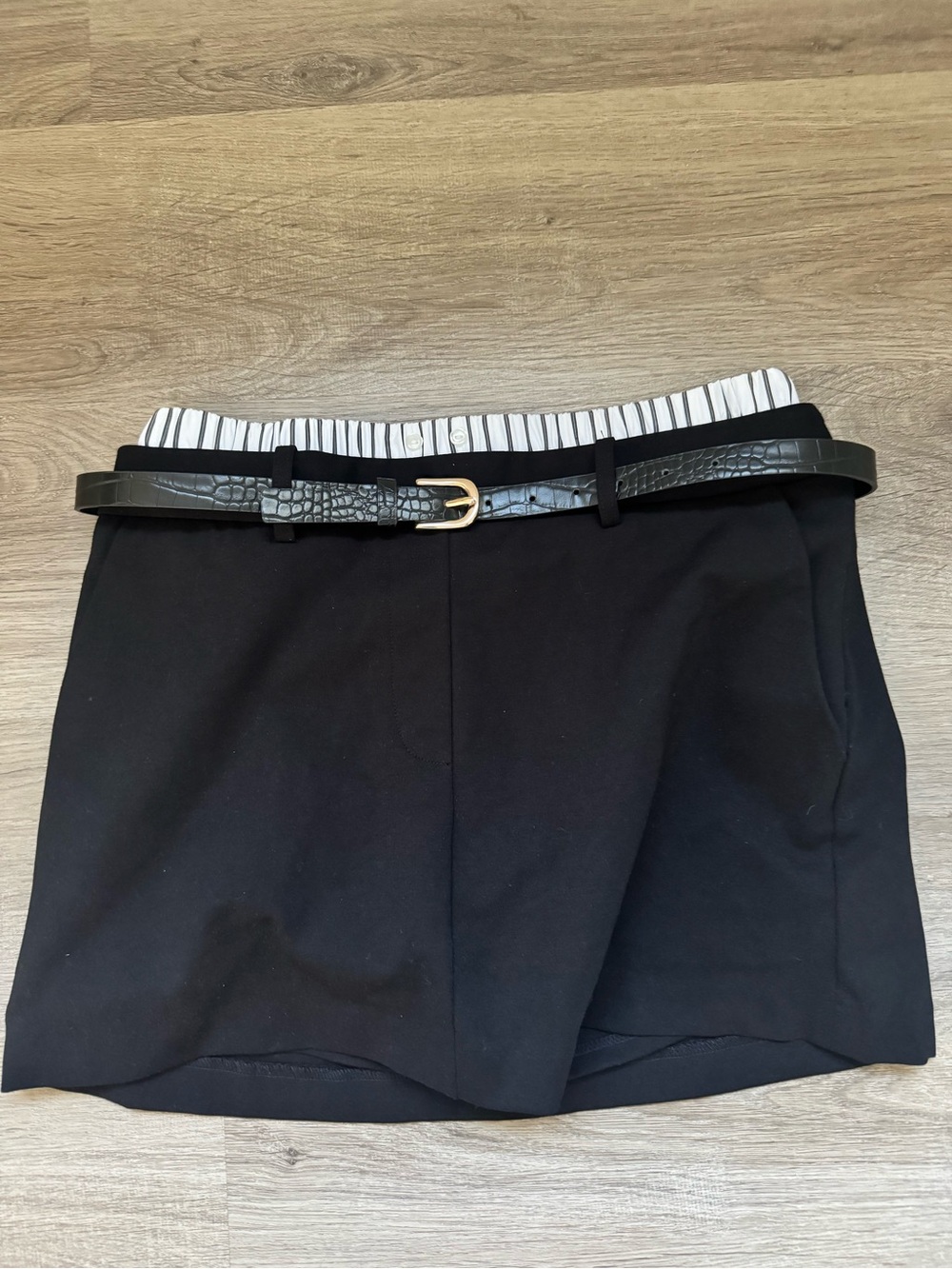 Zara Black and White Striped Waistband Skirt